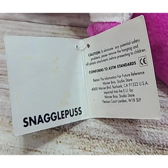 Vintage Warner Bros Plush Snagglepuss Stuffed Animal Beanbag 9" 1998 Old Stock - Picture 5 of 6